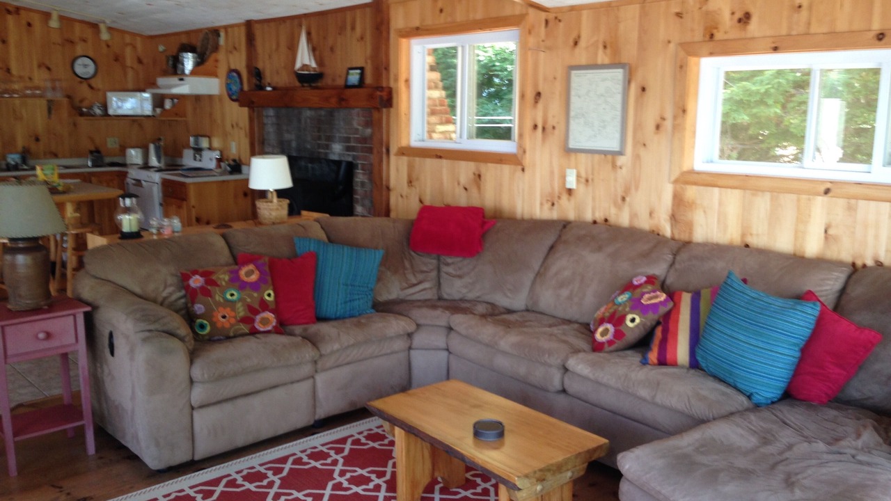 Photo of Livingroom in Barrington