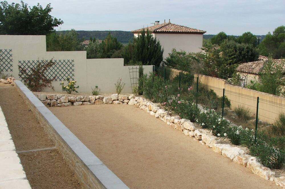 Photo of Outdoor in Saint-Hippolyte-de-Montaigu