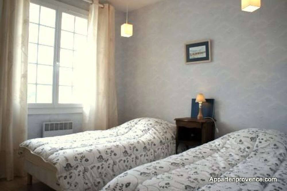 Photo of Bedroom in Forcalquier