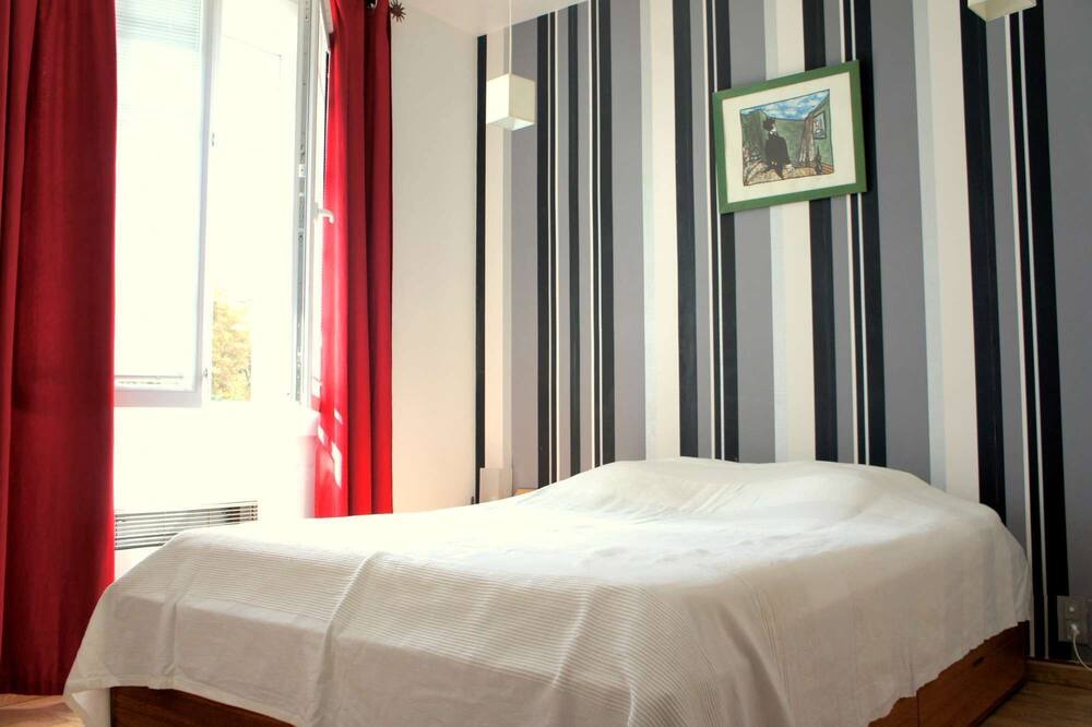 Photo of Bedroom in Forcalquier