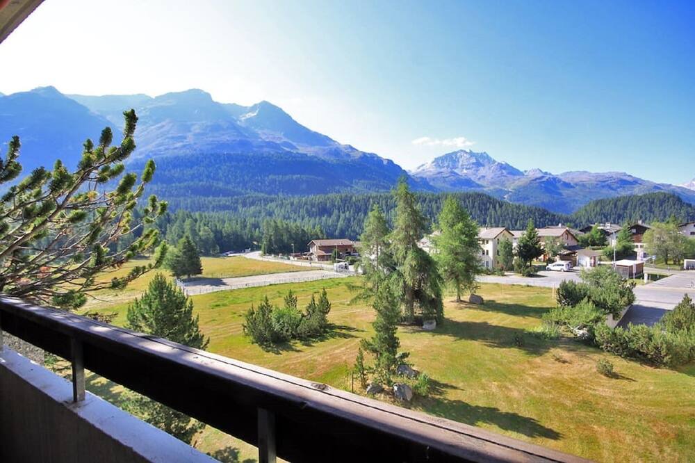 Photo of Patio Balcony in Champfer