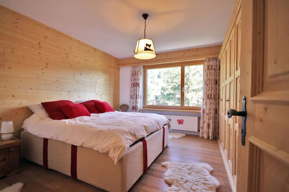 Photo of Bedroom in Champfer