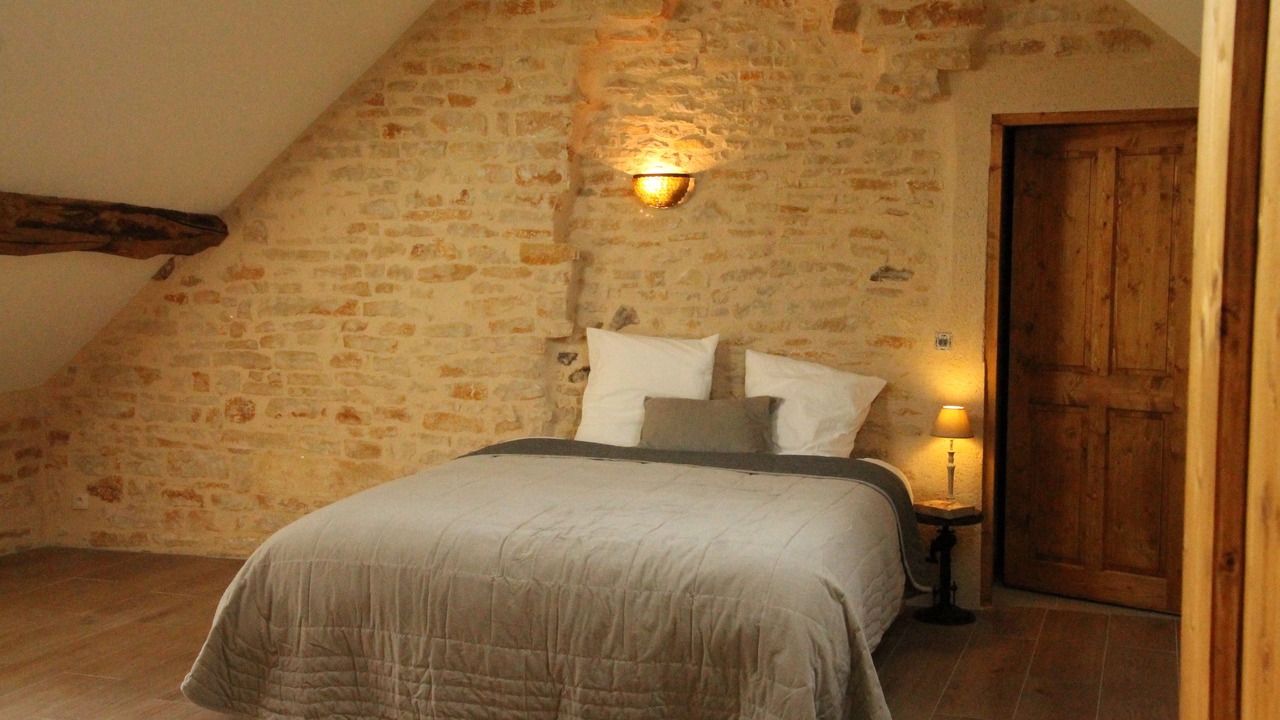 Photo of Bedroom in Vezelay