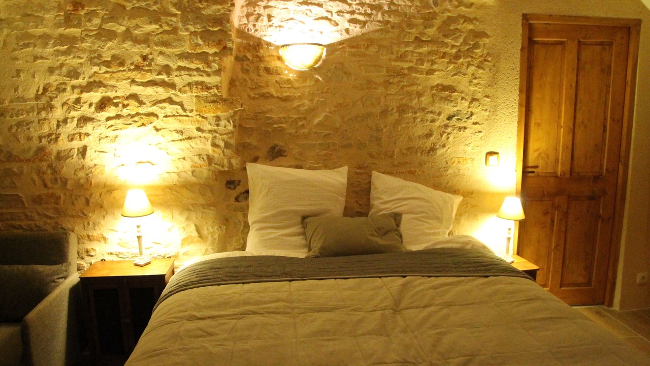 Photo of Bedroom in Vezelay