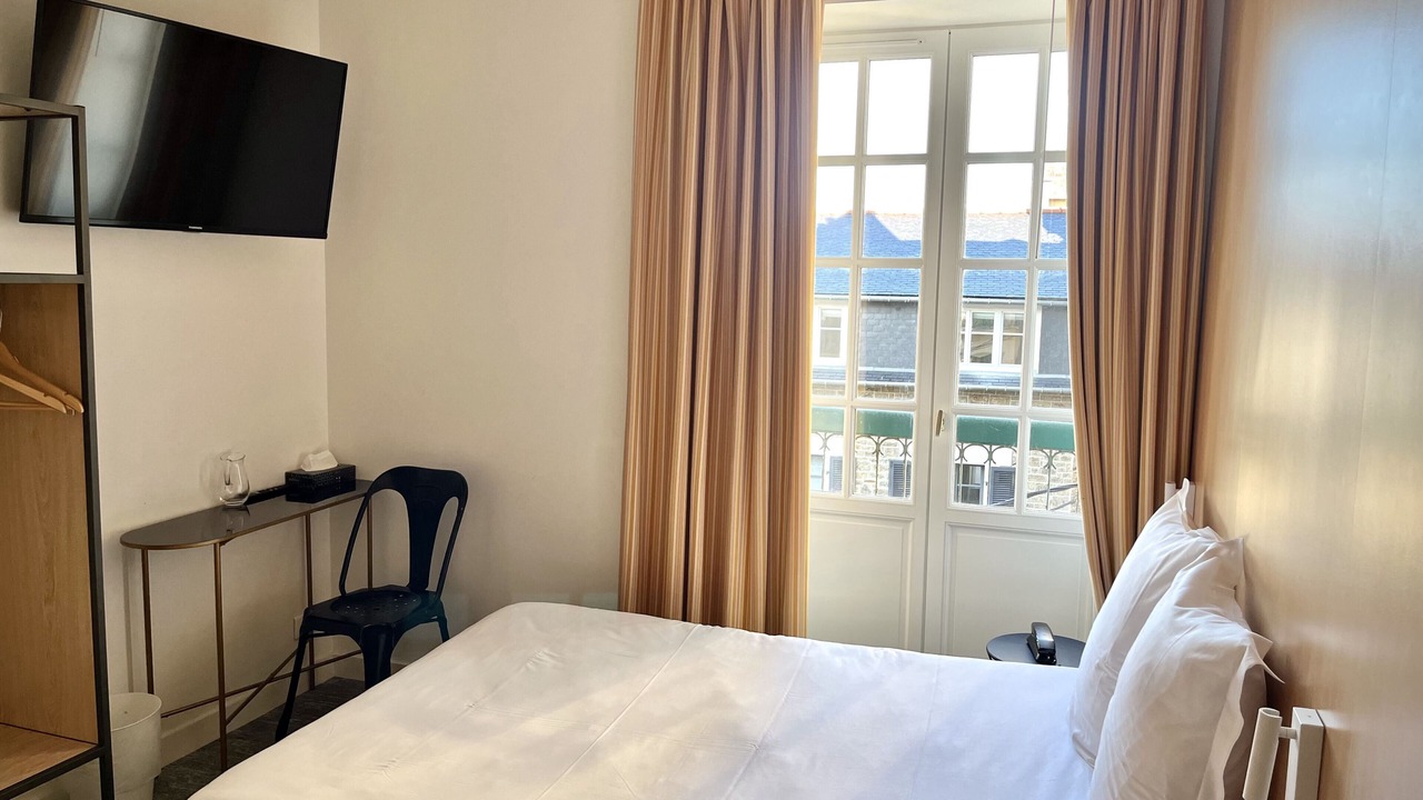 Photo of Bedroom in Dinard