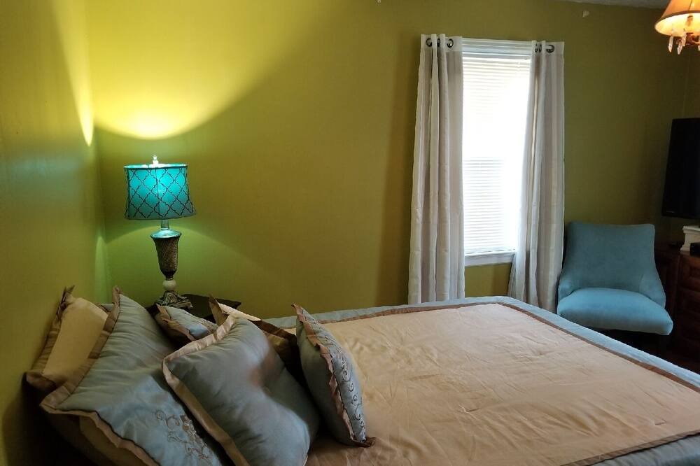 Photo of Bedroom in Rochester
