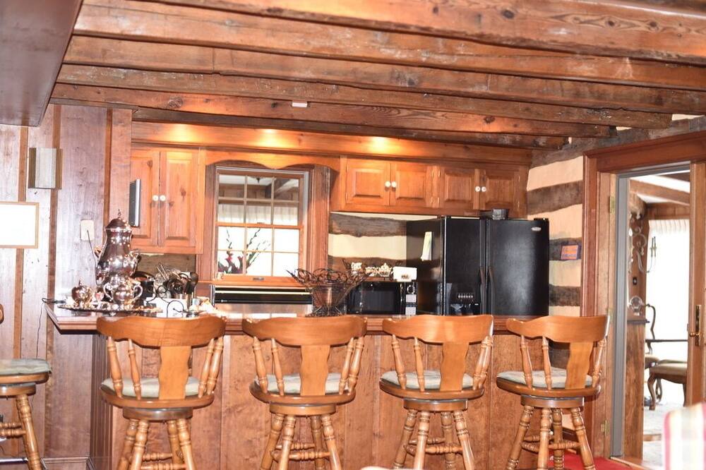 Photo of Kitchen in Flint Hill