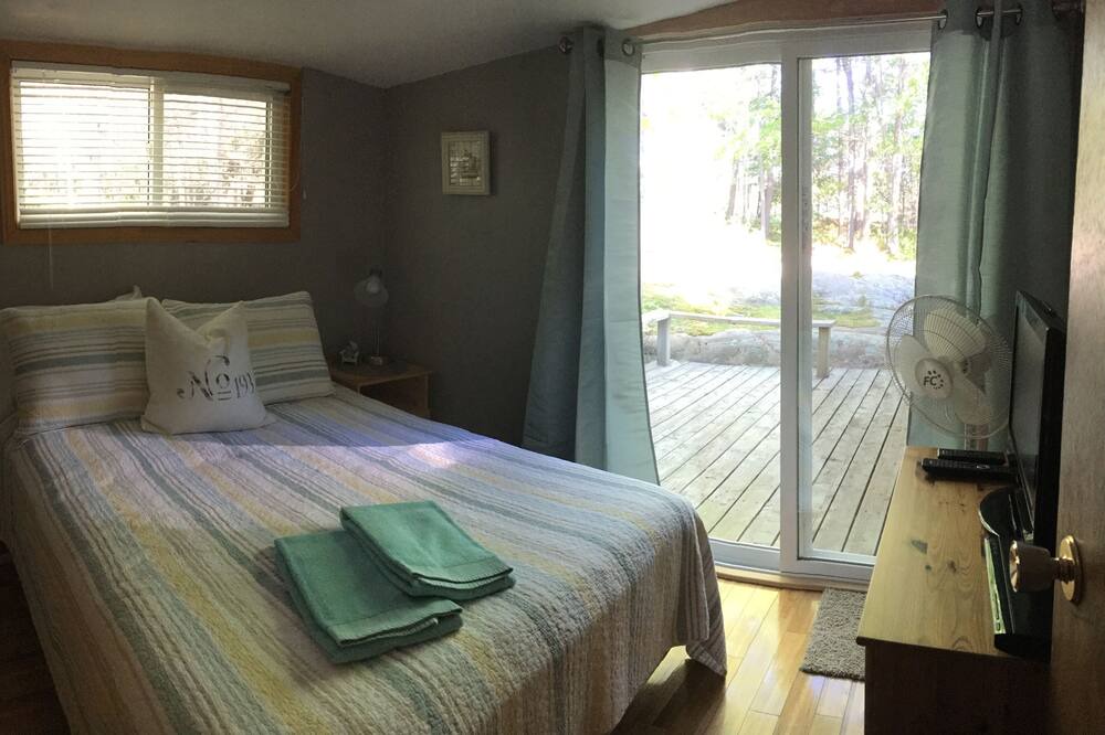 Photo of Others in Byng Inlet