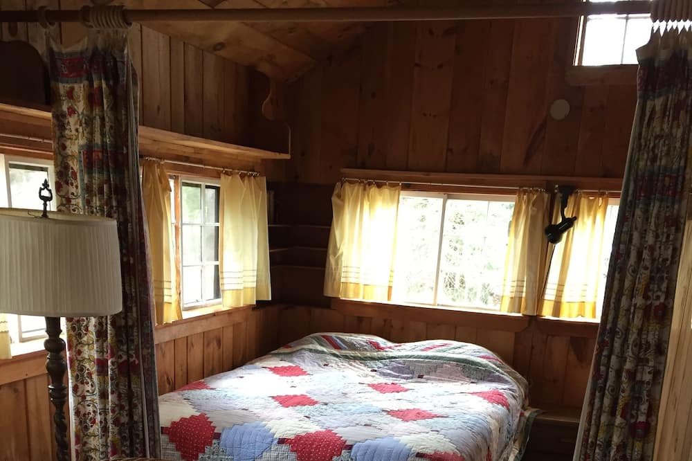 Photo of Bedroom in Brunswick