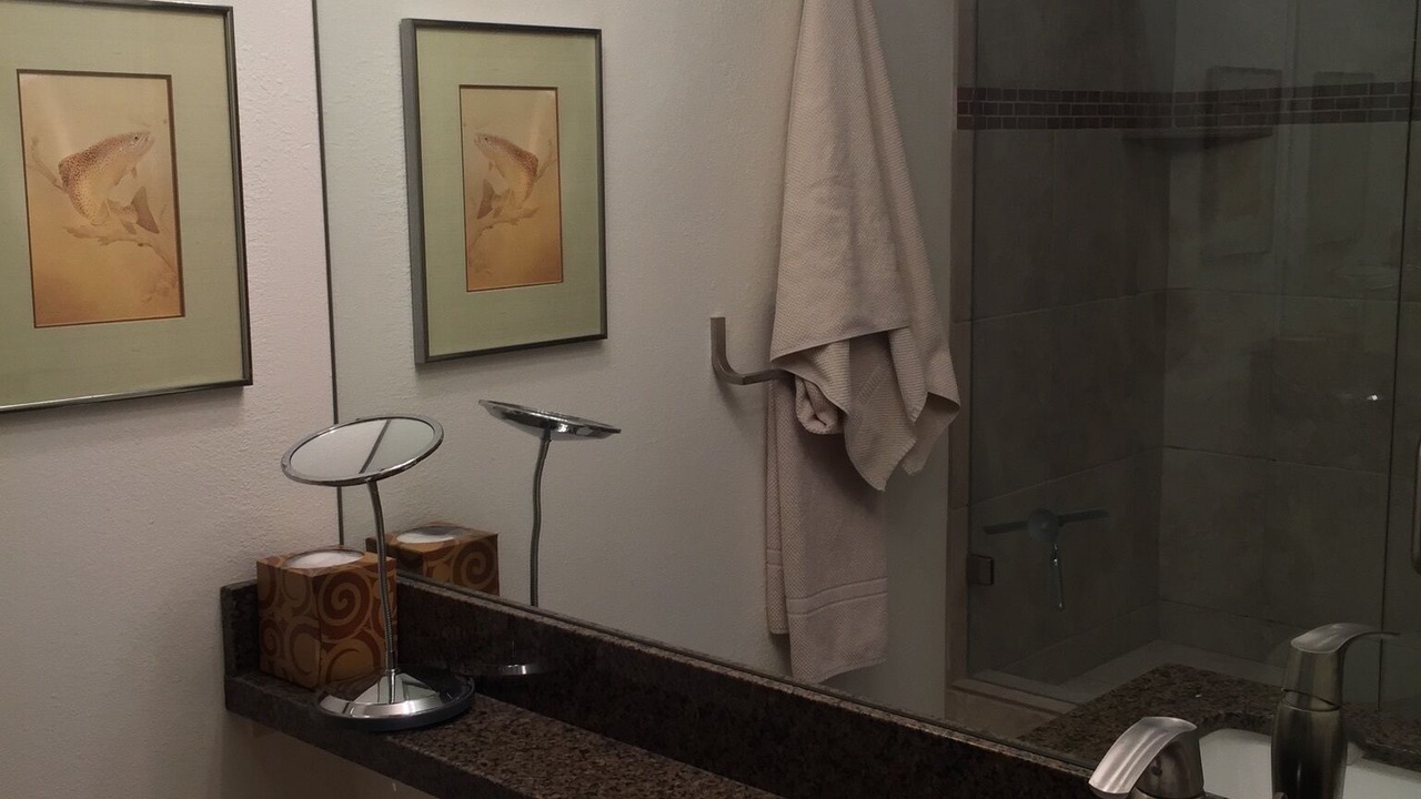 Photo of Bathroom in Cottonwood Heights