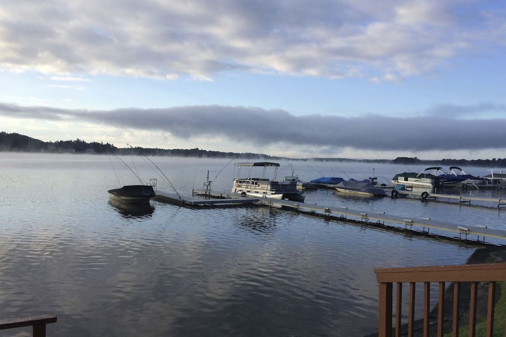 Photo of Outdoor in Conneaut Lakeshore