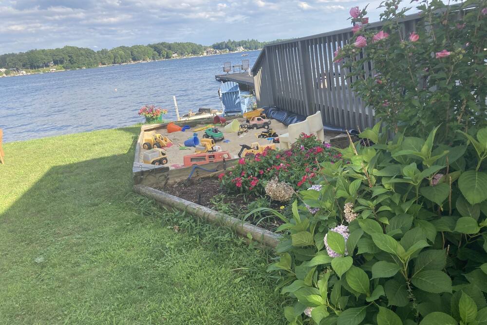 Photo of Outdoor in Conneaut Lakeshore