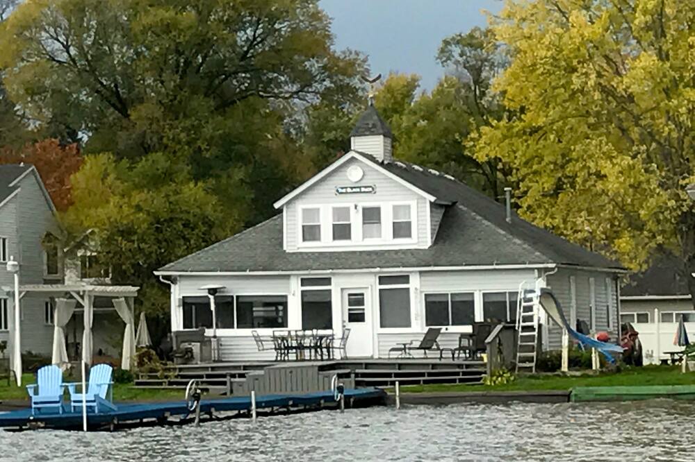 Photo of Outdoor in Conneaut Lakeshore