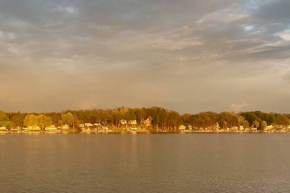 Photo of Others in Conneaut Lakeshore