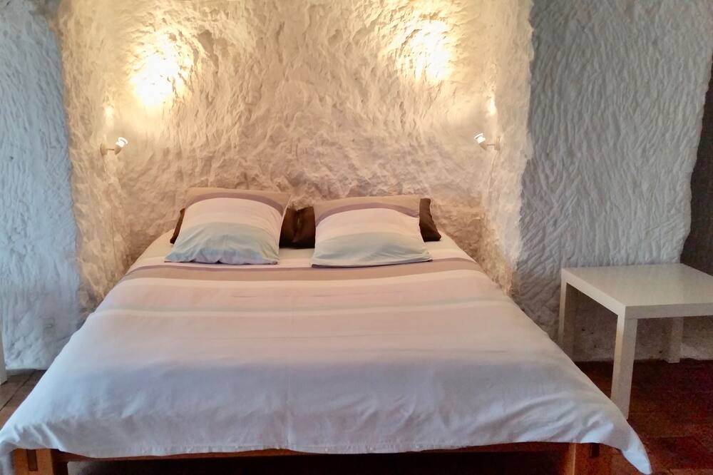 Photo of Bedroom in Noizay