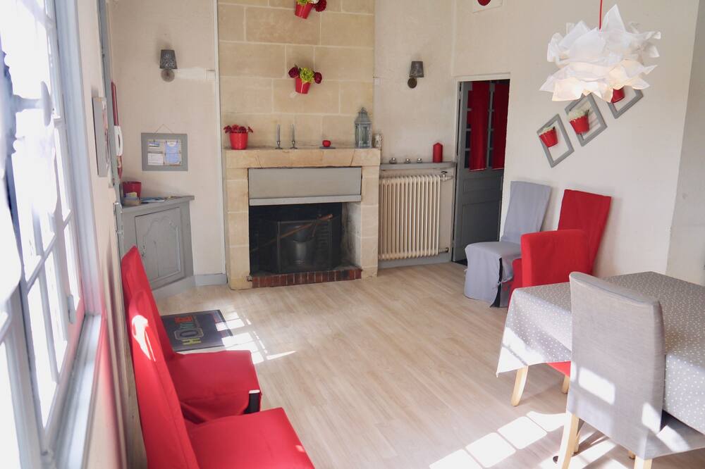 Photo of Livingroom in Noizay