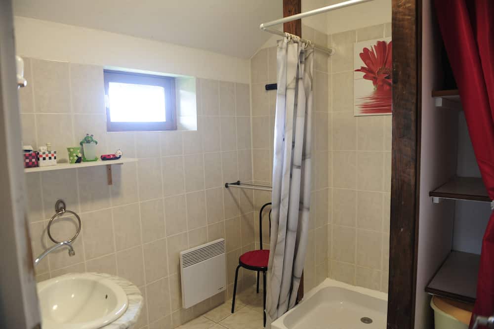 Photo of Bathroom in Aleu