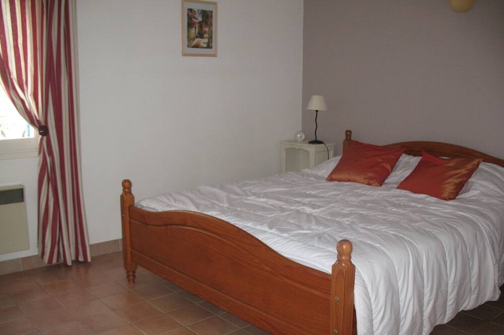 Photo of Bedroom in Vedene
