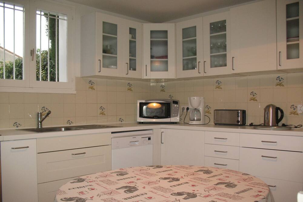 Photo of Kitchen in Vedene