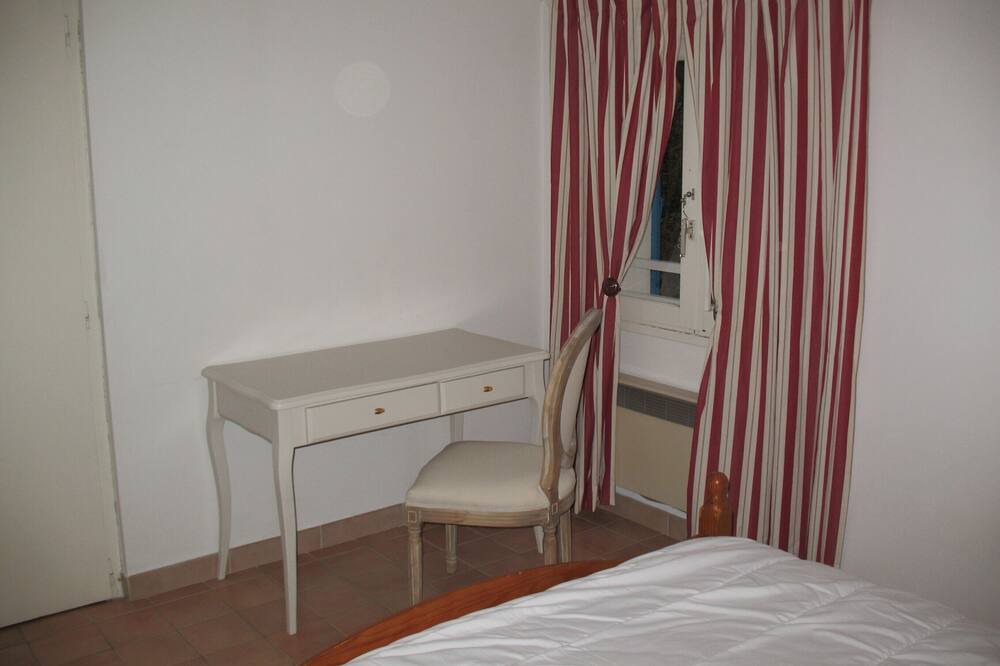 Photo of Bedroom in Vedene