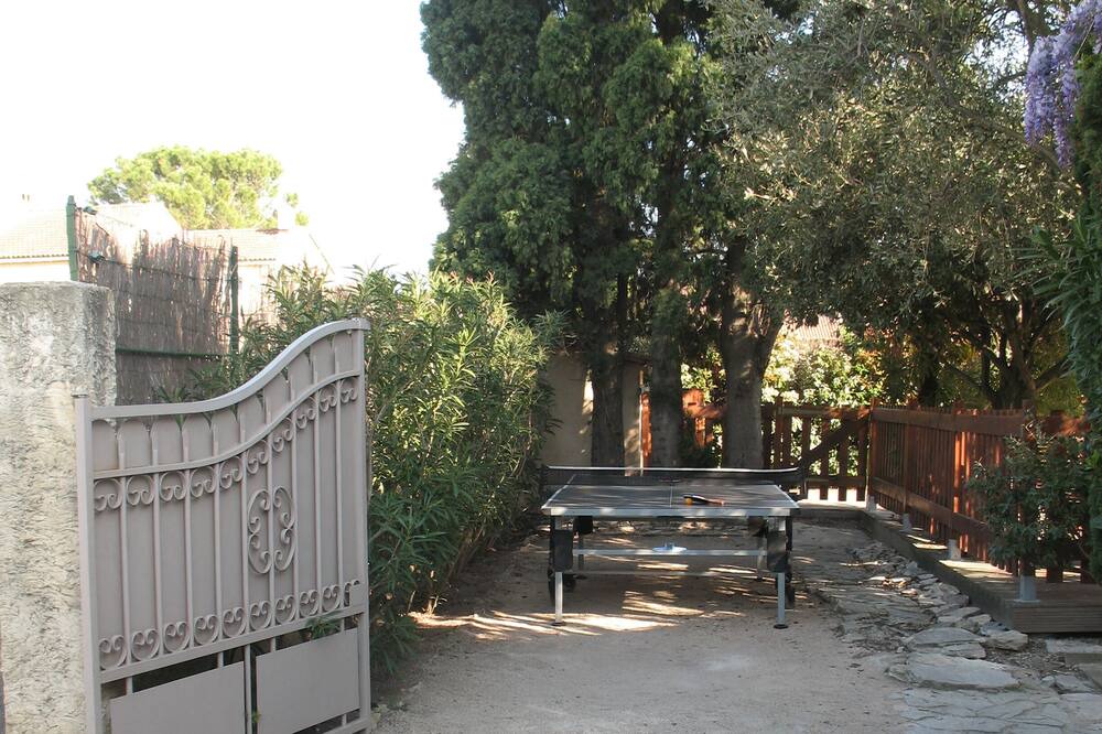 Photo of Outdoor in Vedene