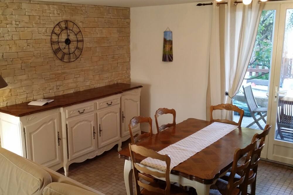 Photo of Livingroom in Vedene
