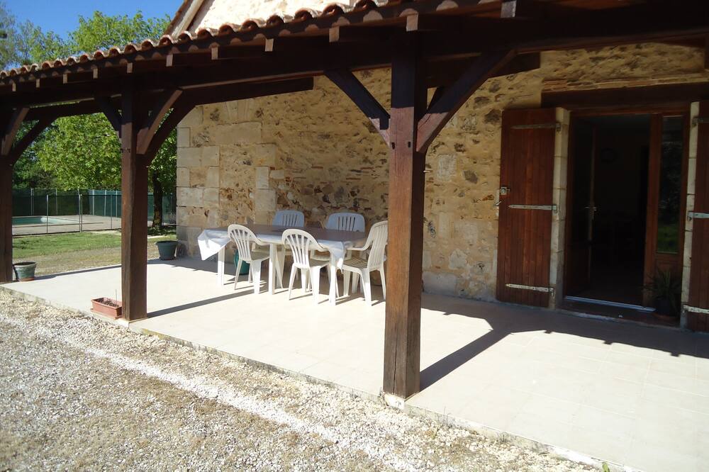Photo of Patio Balcony in Maurens