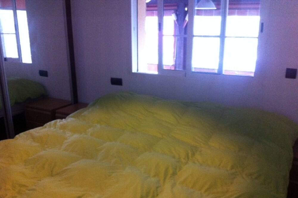 Photo of Bedroom in Oliva