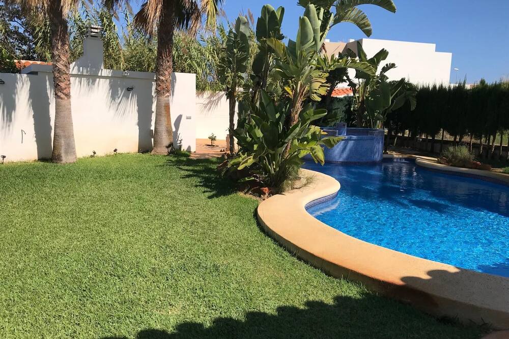 Photo of Outdoor in Oliva