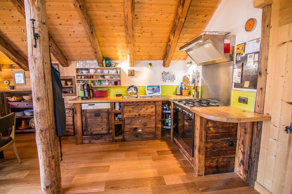 Photo of Kitchen in Les Clefs