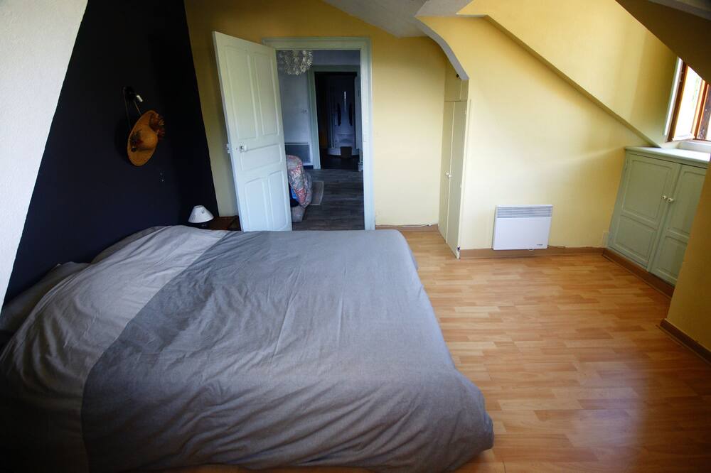 Photo of Bedroom in Bedous