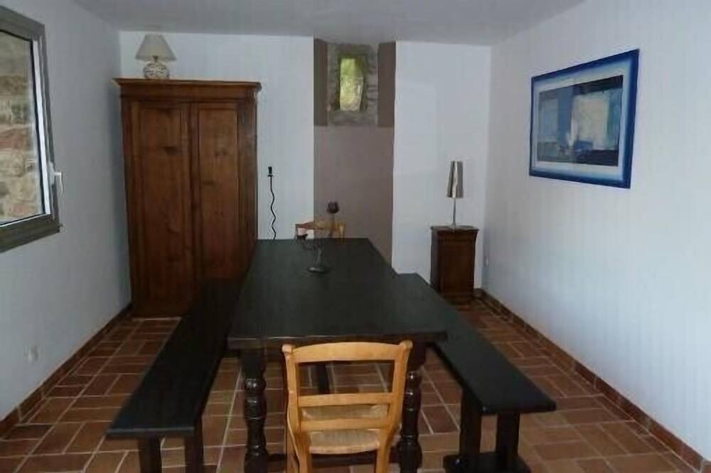 Photo of Kitchen in Montseret