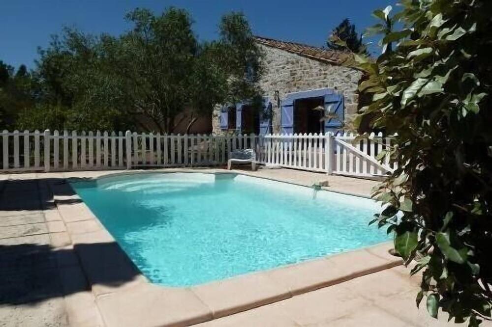 Photo of Outdoor in Montseret