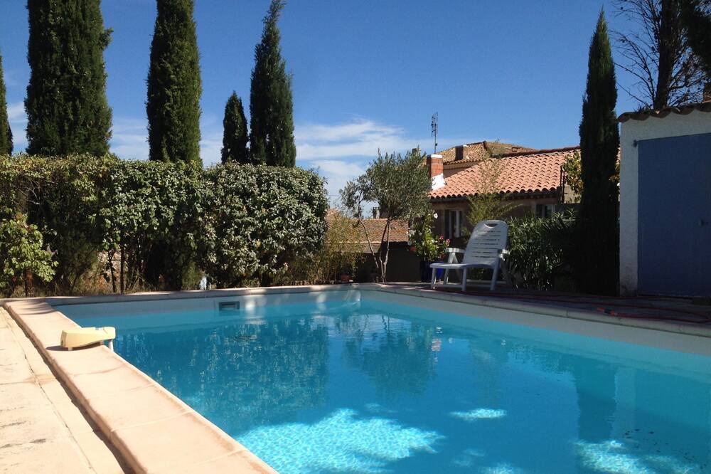 Photo of Outdoor in Montseret