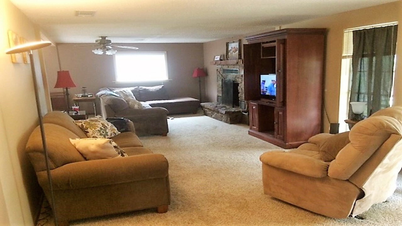 Photo of Livingroom in Skiatook