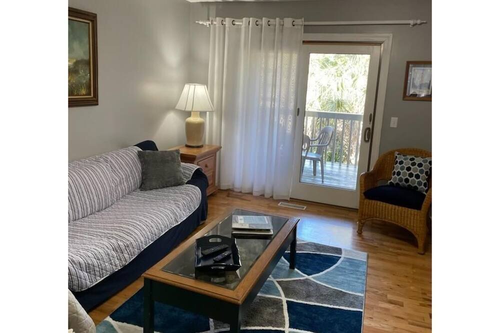 Photo of Livingroom in Bald Head Island