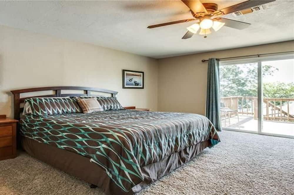 Photo of Patio Balcony in Azle
