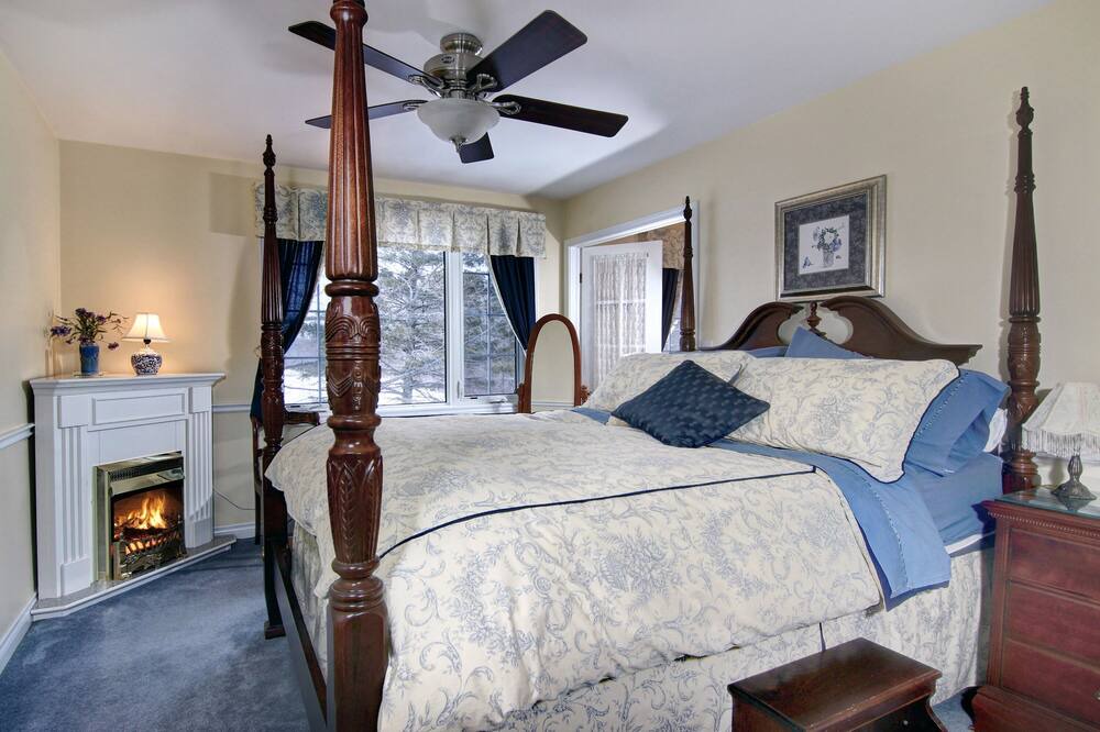 Photo of Bedroom in Louth