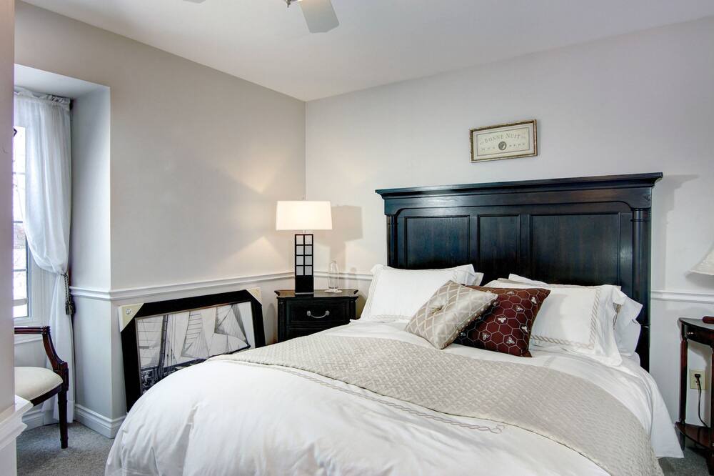 Photo of Bedroom in Louth