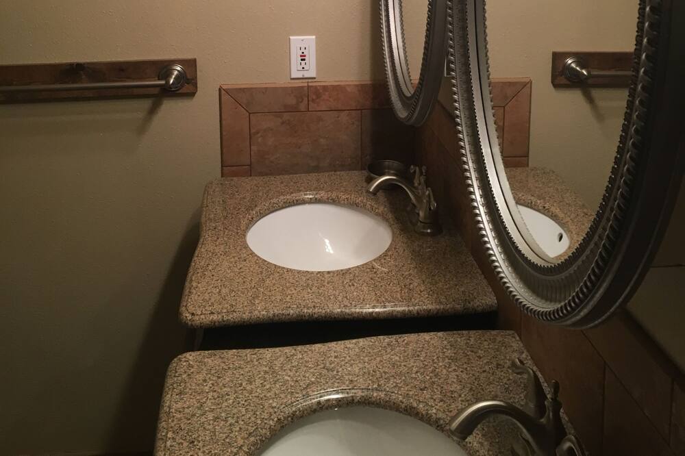 Photo of Bathroom in Bonner County