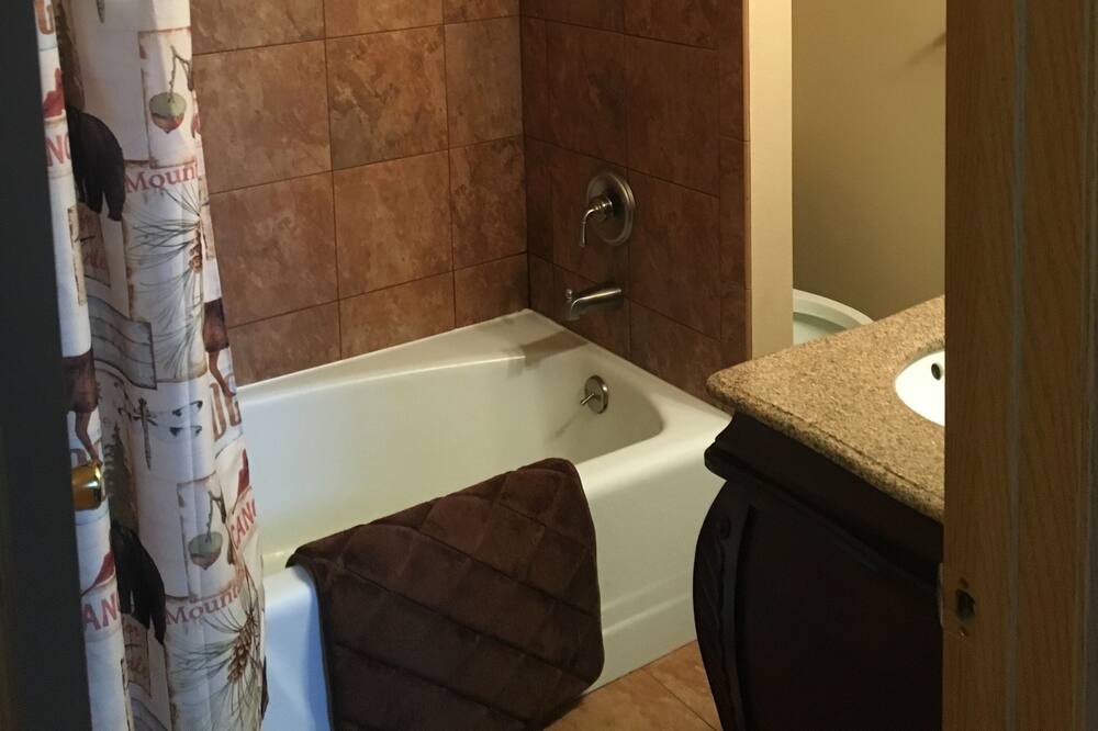 Photo of Bathroom in Bonner County