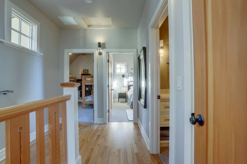 Photo of Others in River Terrace