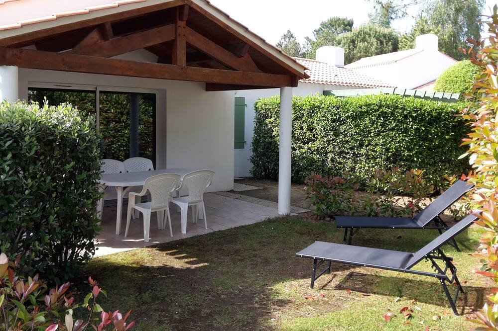 Photo of Patio Balcony in Saint-Jean-de-Monts