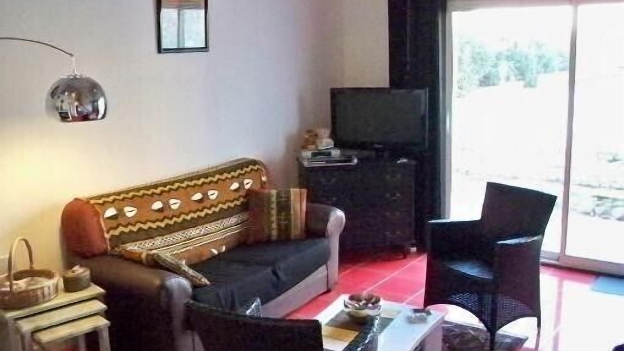 Photo of Livingroom in Saint-Julien-du-Puy