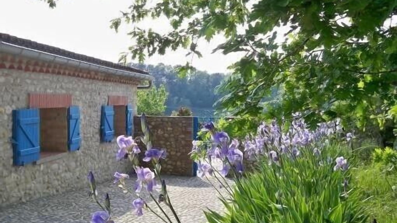 Photo of Outdoor in Saint-Julien-du-Puy