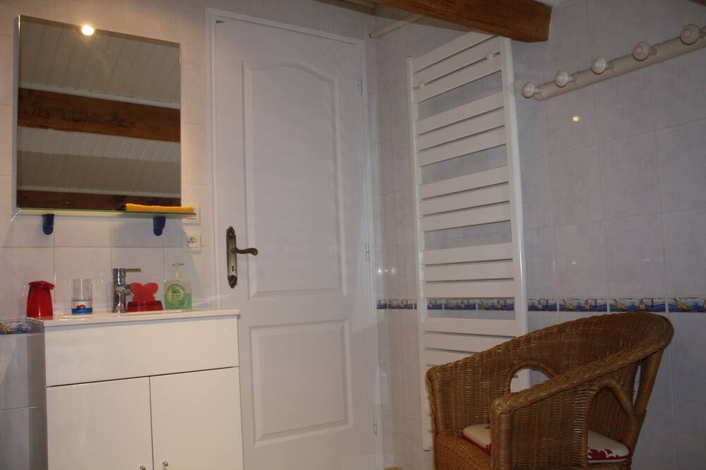 Photo of Others in Lafrancaise