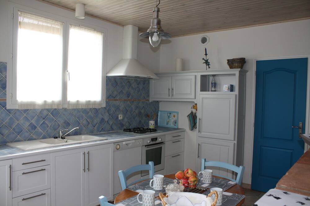 Photo of Kitchen in Lafrancaise