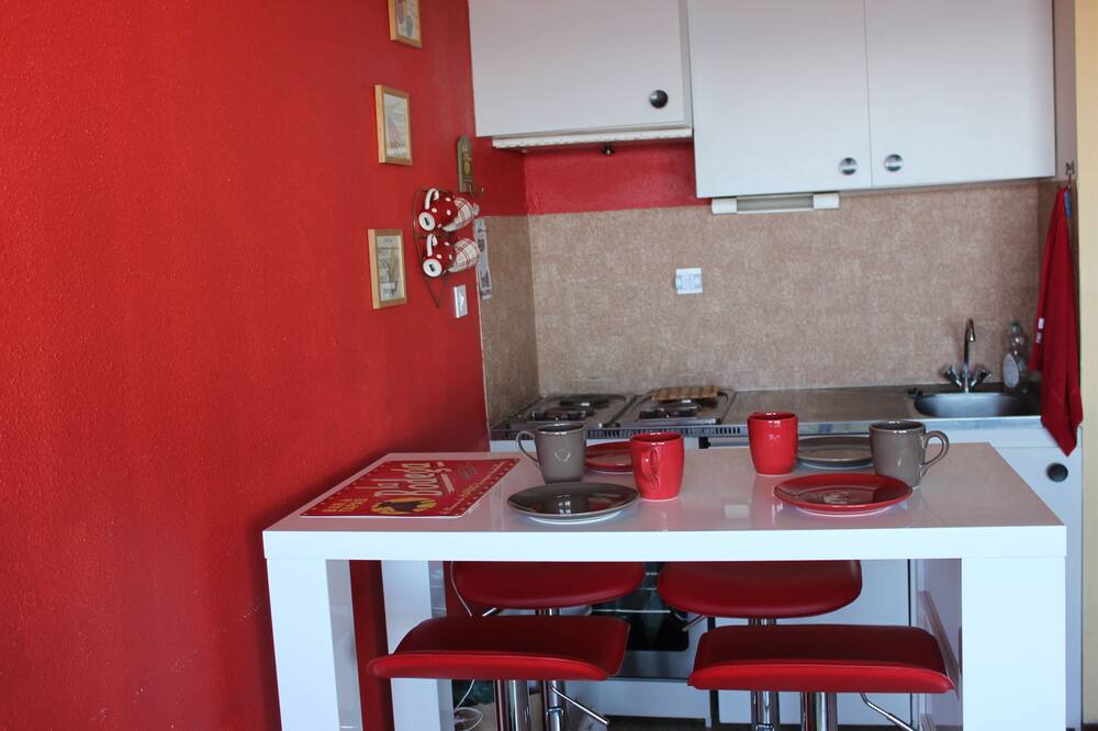 Photo of Kitchen in Saint-Lary-Soulan