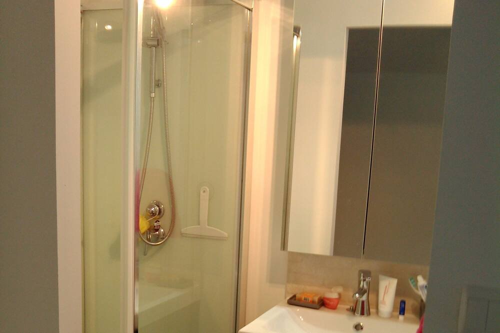 Photo of Bathroom in La Ville-es-Nonais