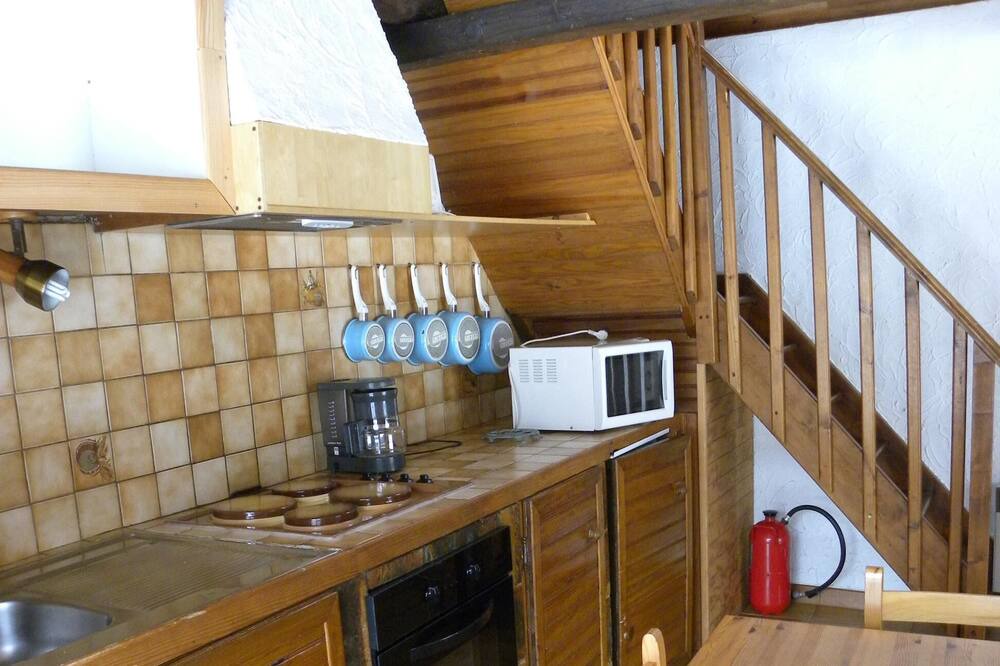 Photo of Kitchen in Cazeaux-de-Larboust